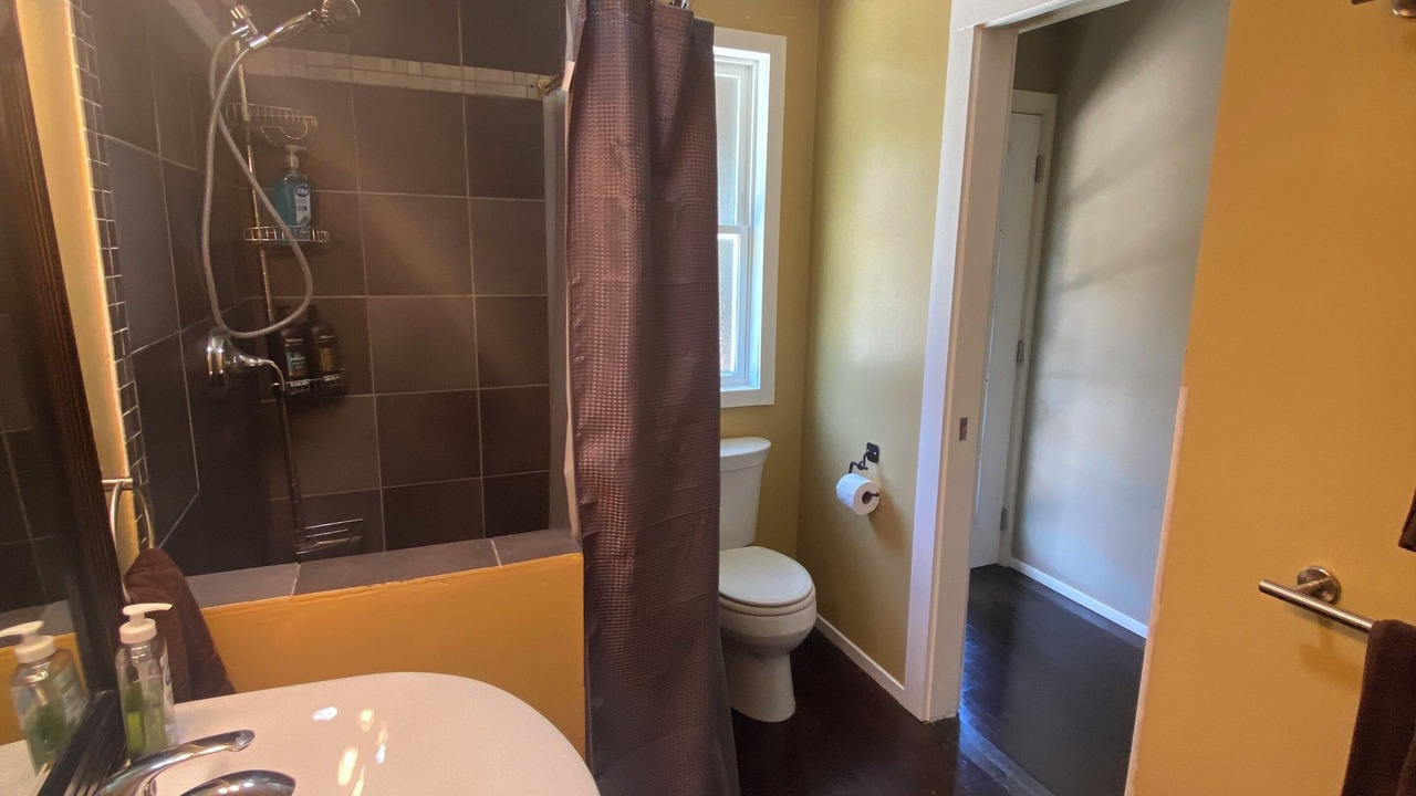 Photo of Bathroom in Sleepy Hollow