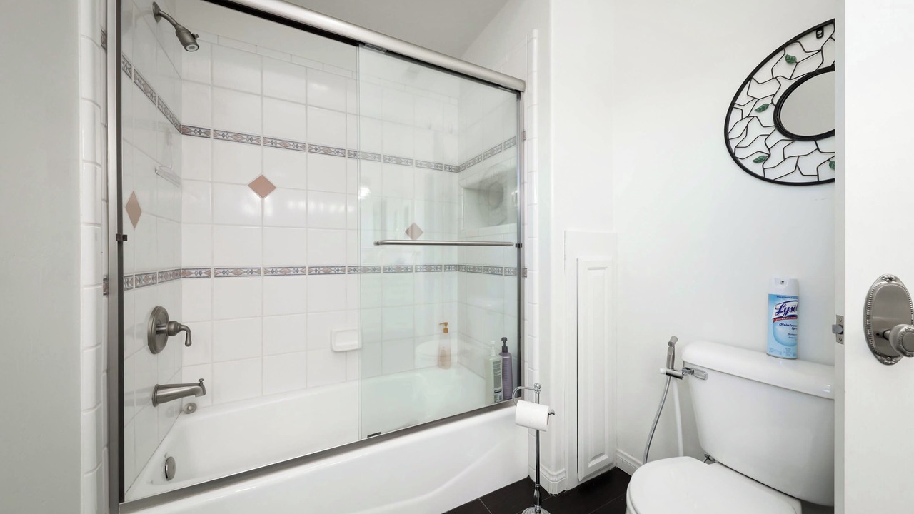 Photo of Bathroom in Rosedale