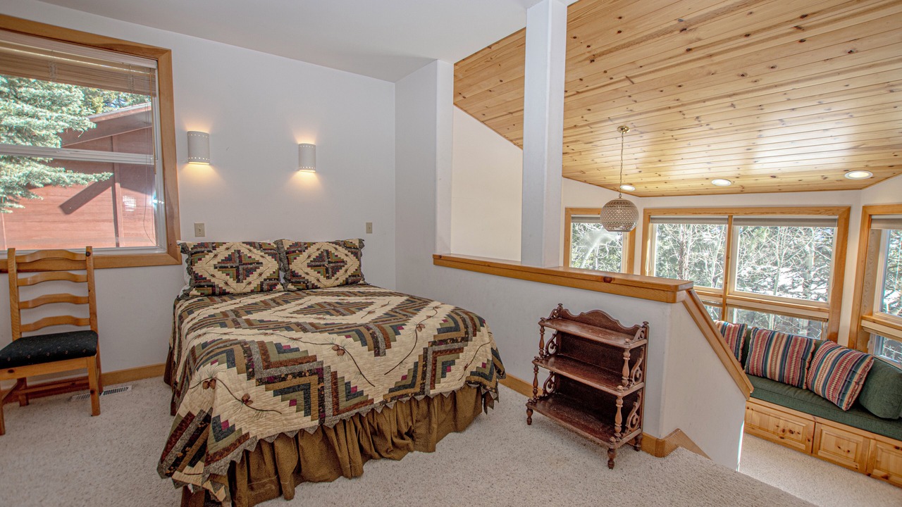 Photo of Bedroom in Olympic Valley