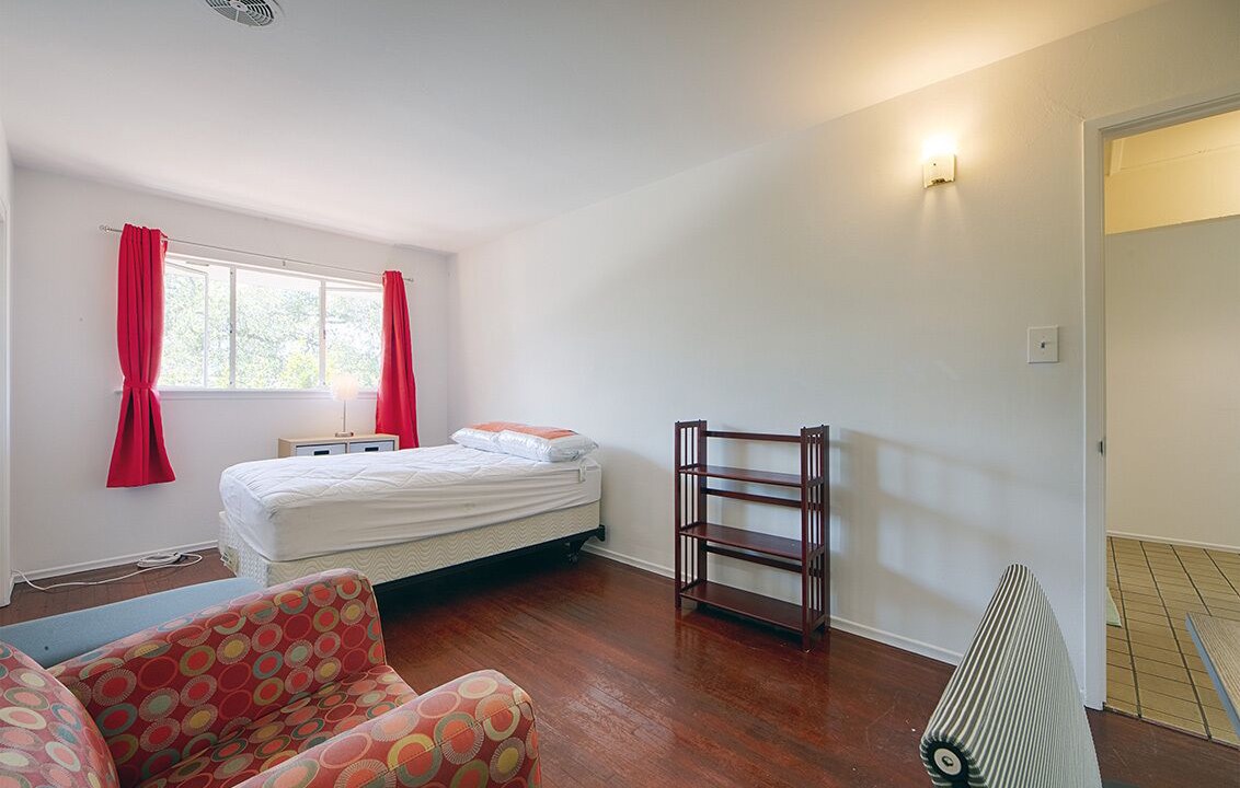 Photo of Bedroom in College Terrace