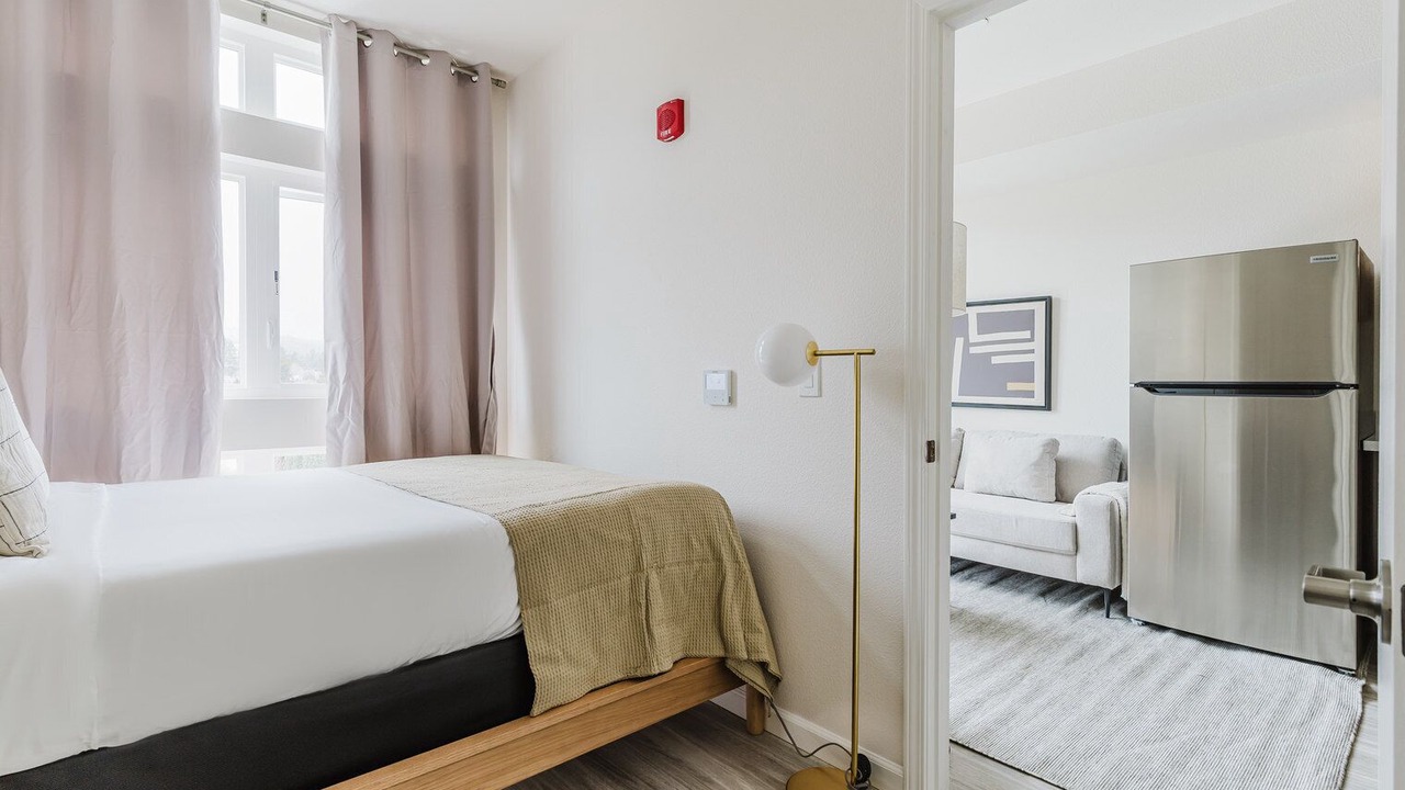 Photo of Bedroom in South Berkeley