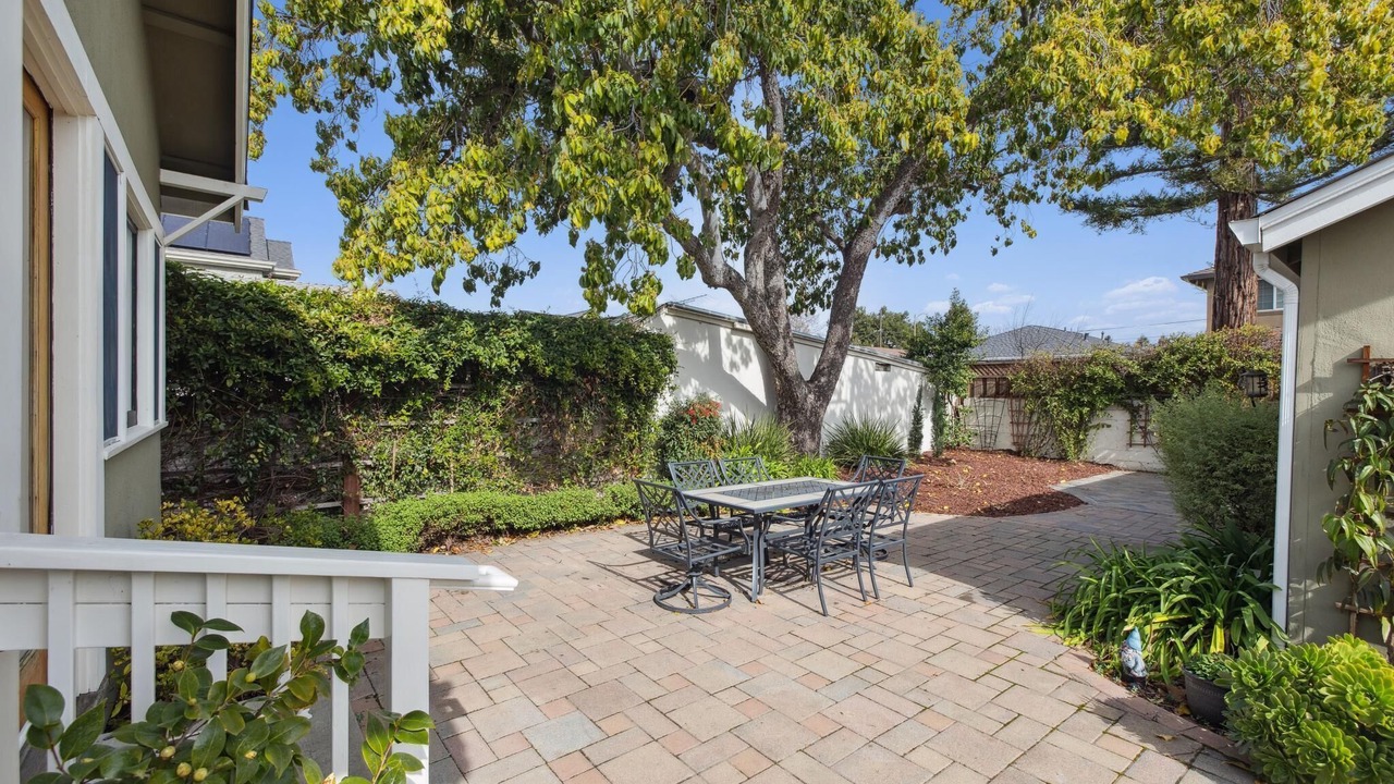 Photo of Outdoor in Northside
