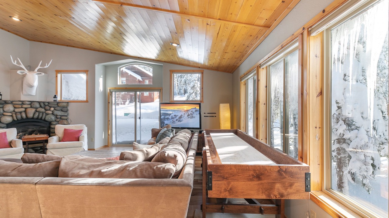 Photo of Livingroom in Truckee