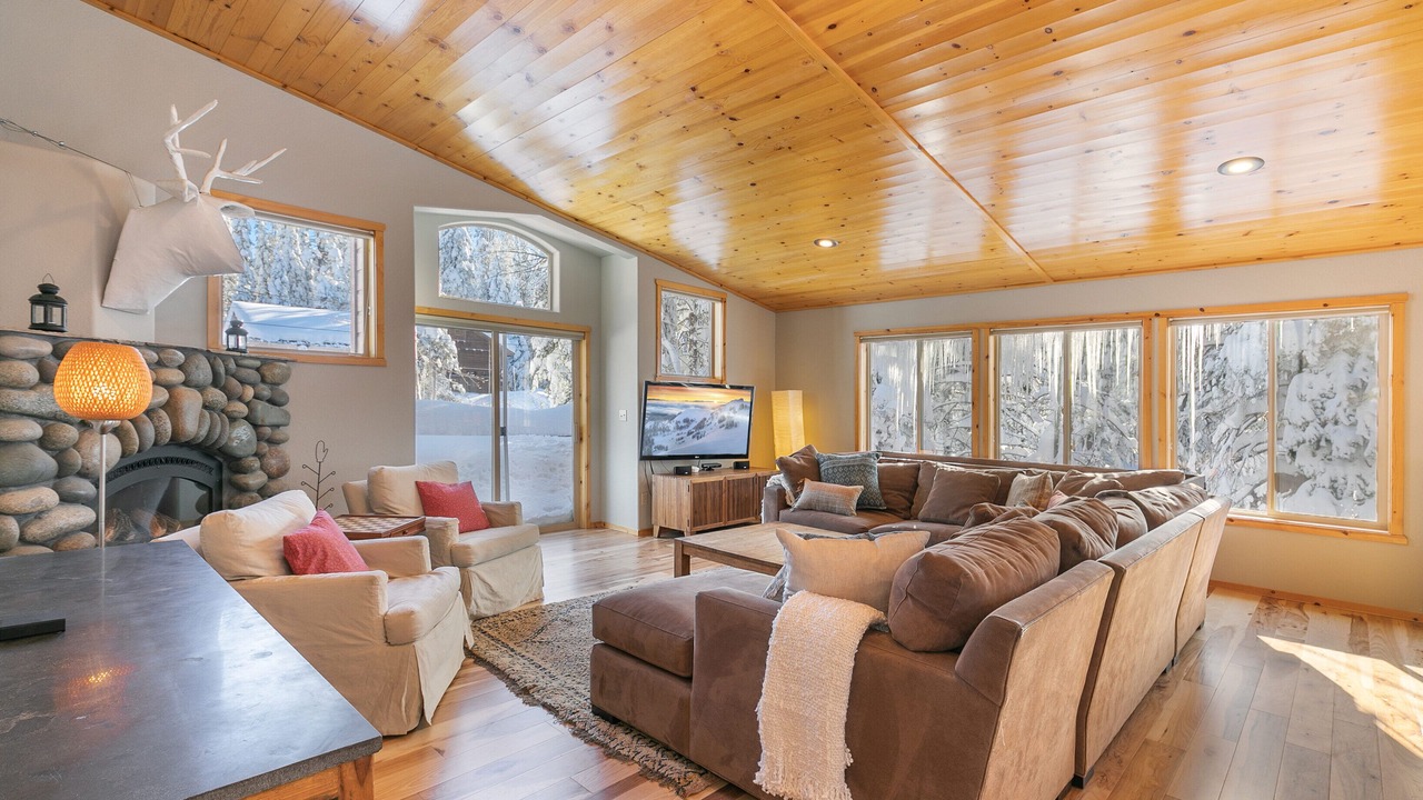 Photo of Livingroom in Truckee