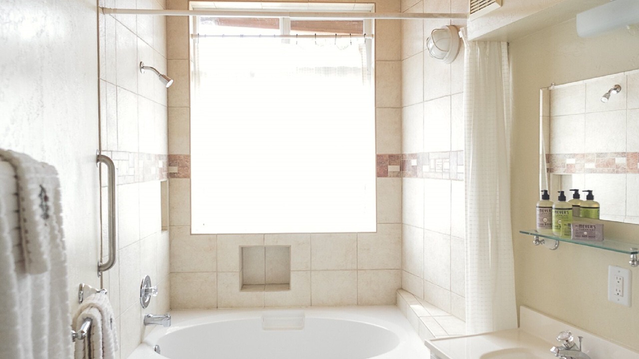 Photo of Bathroom in Kaweah
