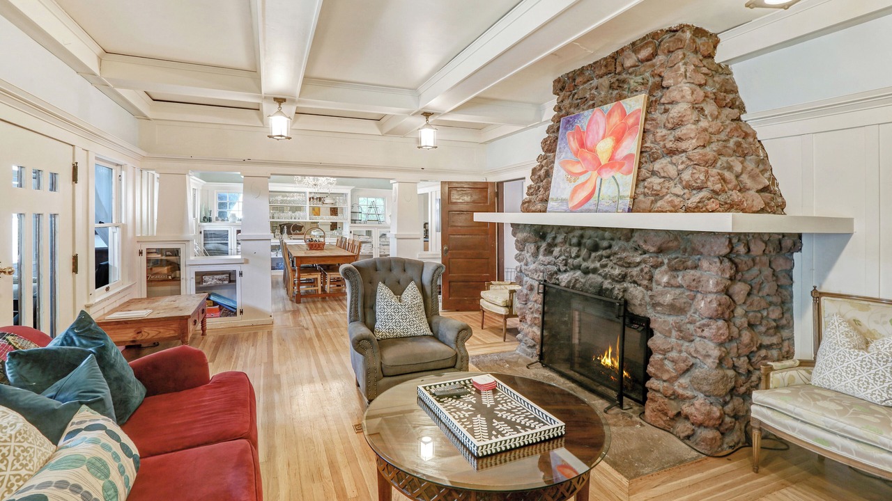 Photo of Bedroom in Boyes Hot Springs
