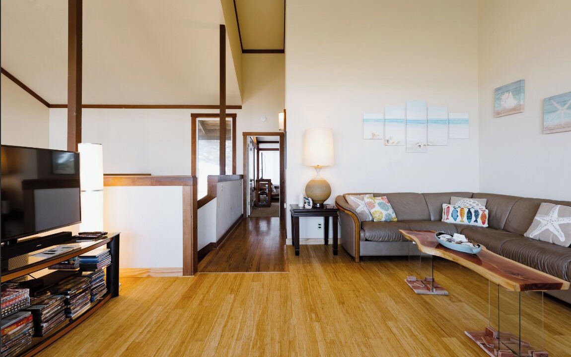 Photo of Livingroom in Castroville