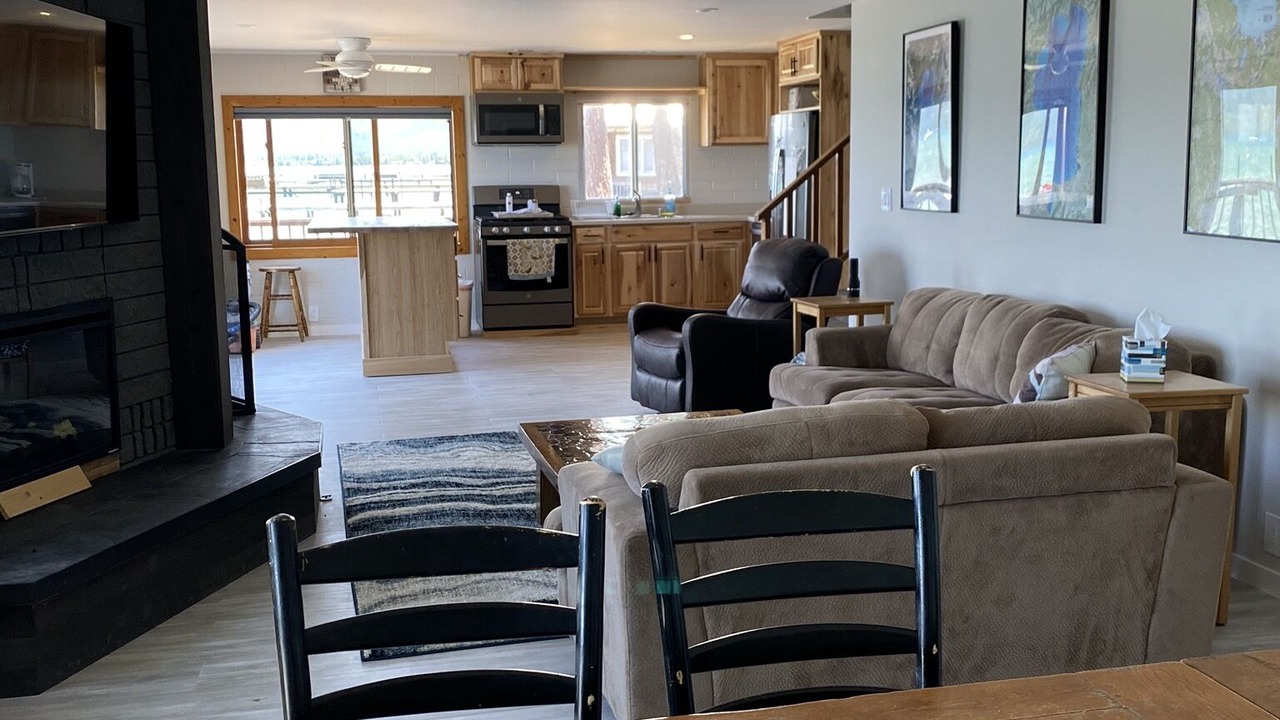 Photo of Bedroom in Camp Richardson