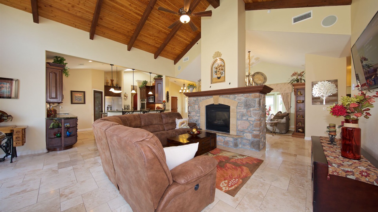 Photo of Livingroom in Ramona