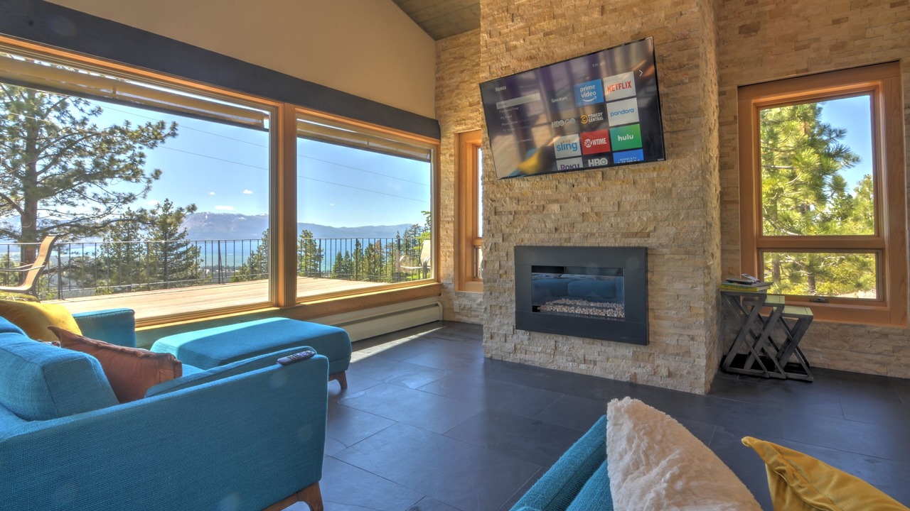 Photo of Livingroom in South Lake Tahoe