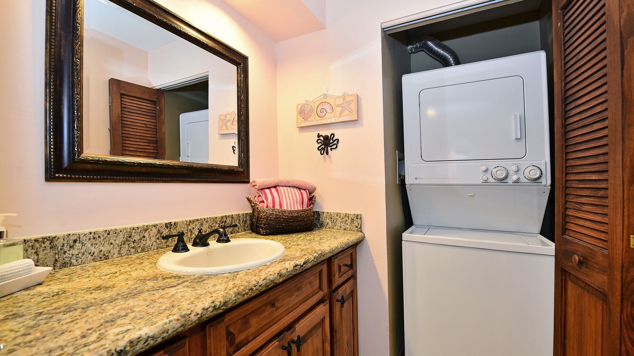 Photo of Bathroom in La Playa