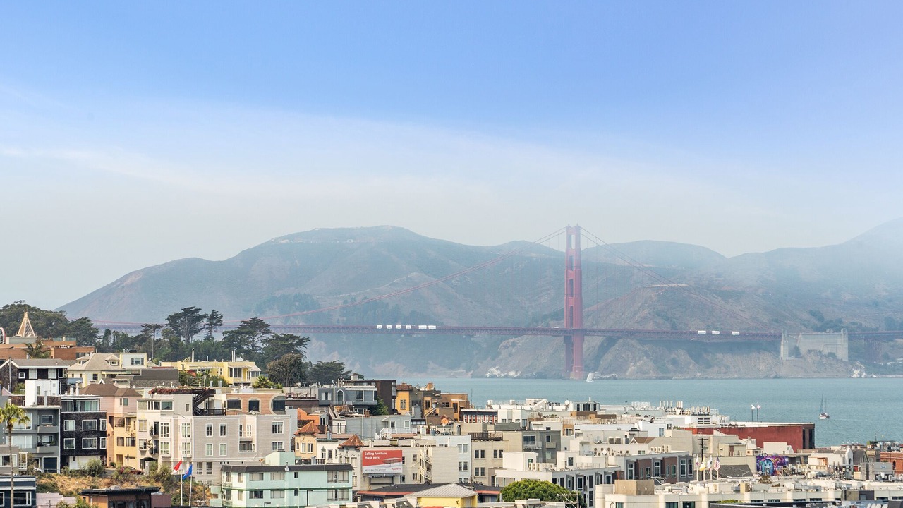 Photo of Others in Telegraph Hill