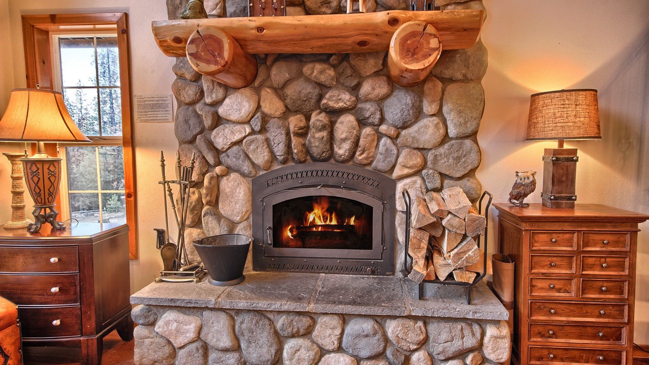 Photo of Livingroom in Mariposa