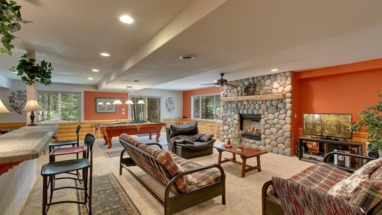 Photo of Bedroom in Christmas Valley