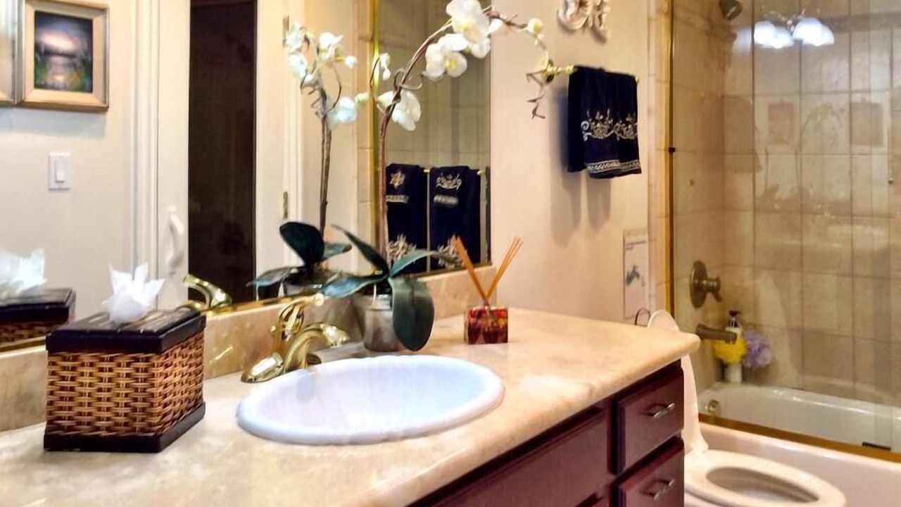 Photo of Bathroom in Saratoga