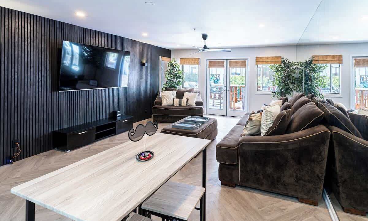 Photo of Livingroom in Avalon