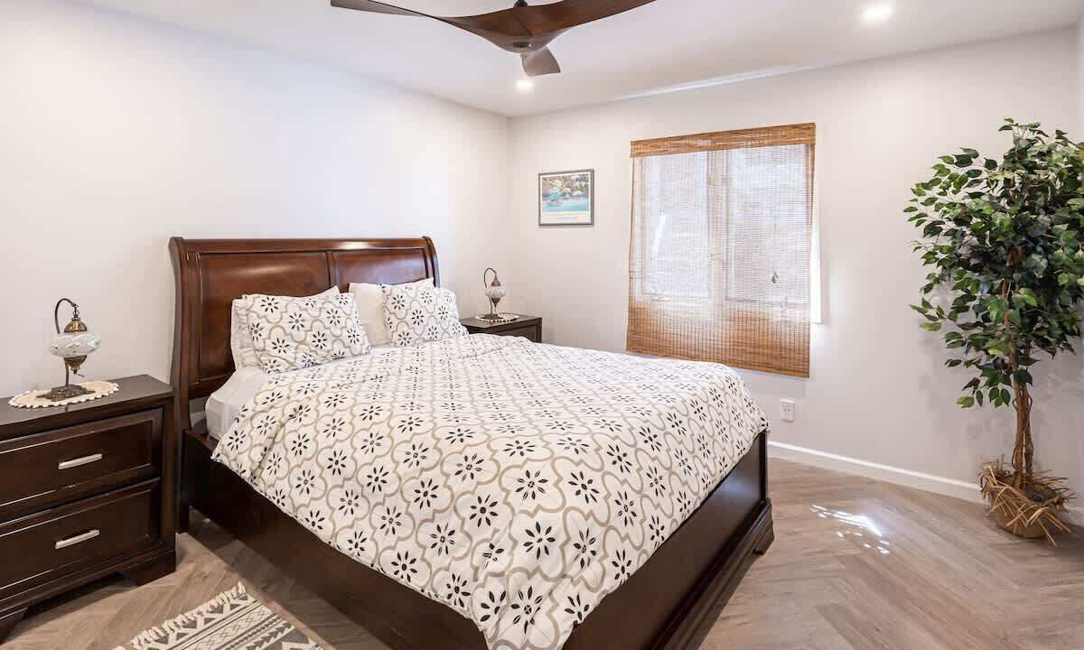 Photo of Bedroom in Avalon