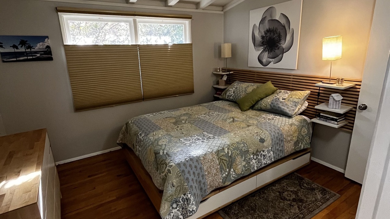 Photo of Bedroom in Mission Hills