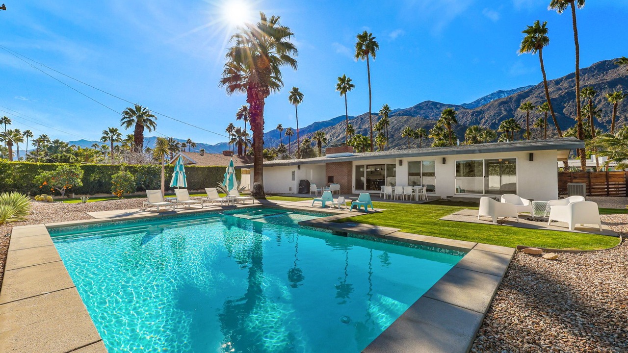 Photo of Outdoor in Tahquitz River Estates