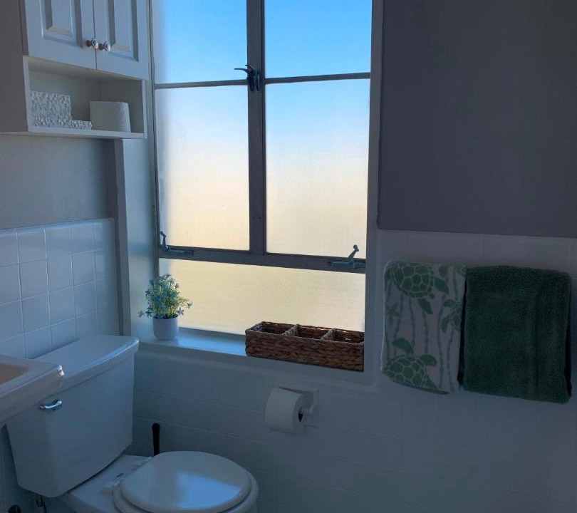 Photo of Bathroom in La Brea
