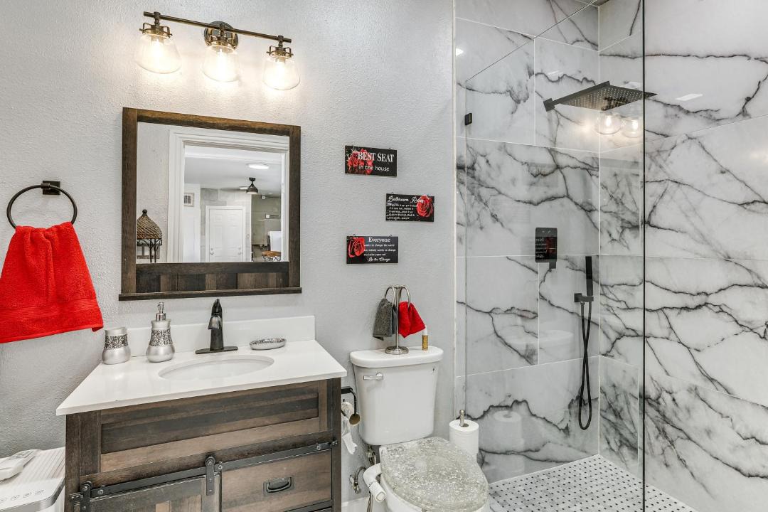 Photo of Bathroom in Bulverde
