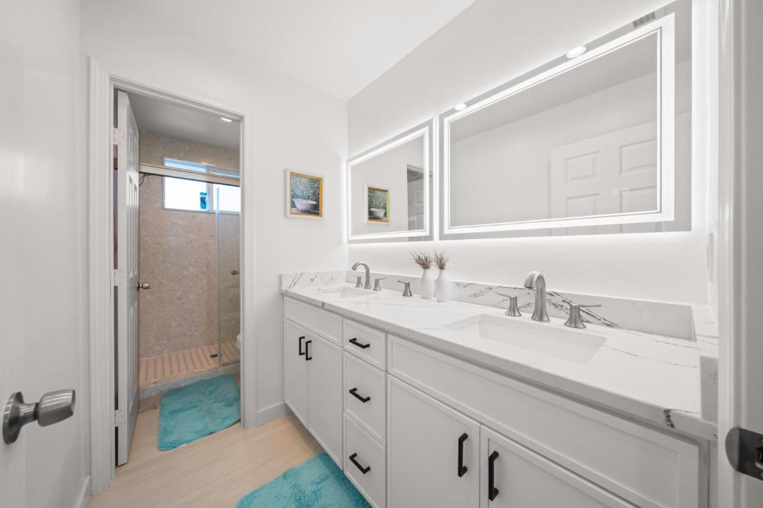 Photo of Bathroom in Bostonia