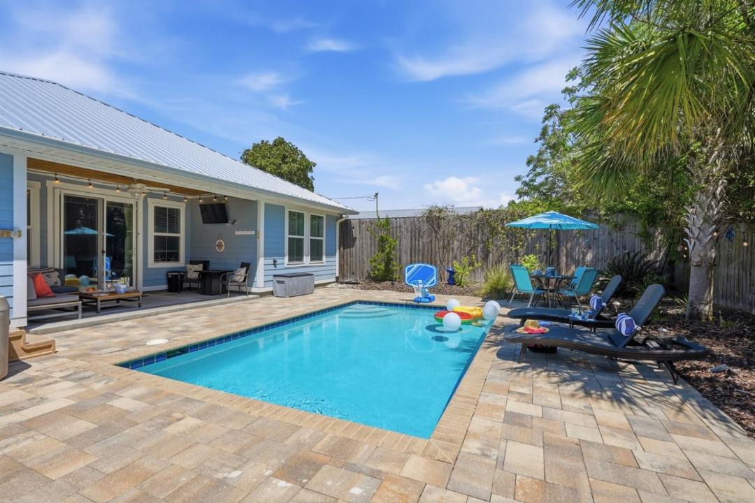 Photo of Others in Laguna Beach Estates