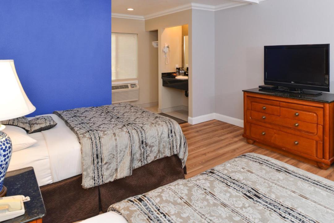Photo of Bedroom in Dimond