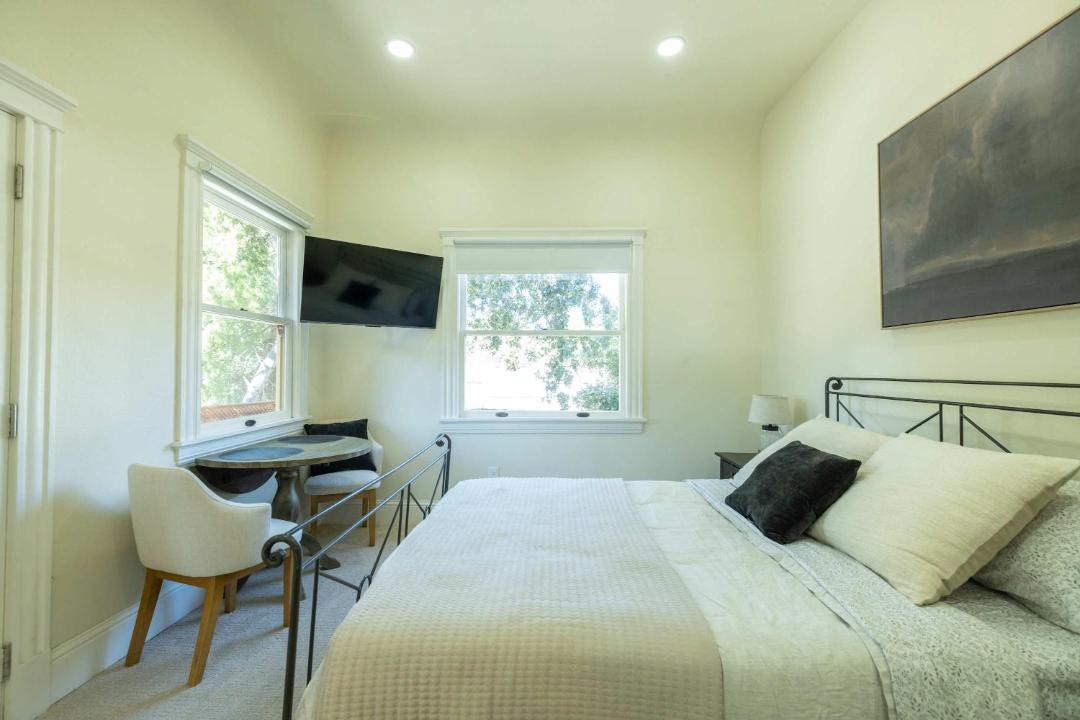 Photo of Bedroom in Martinez