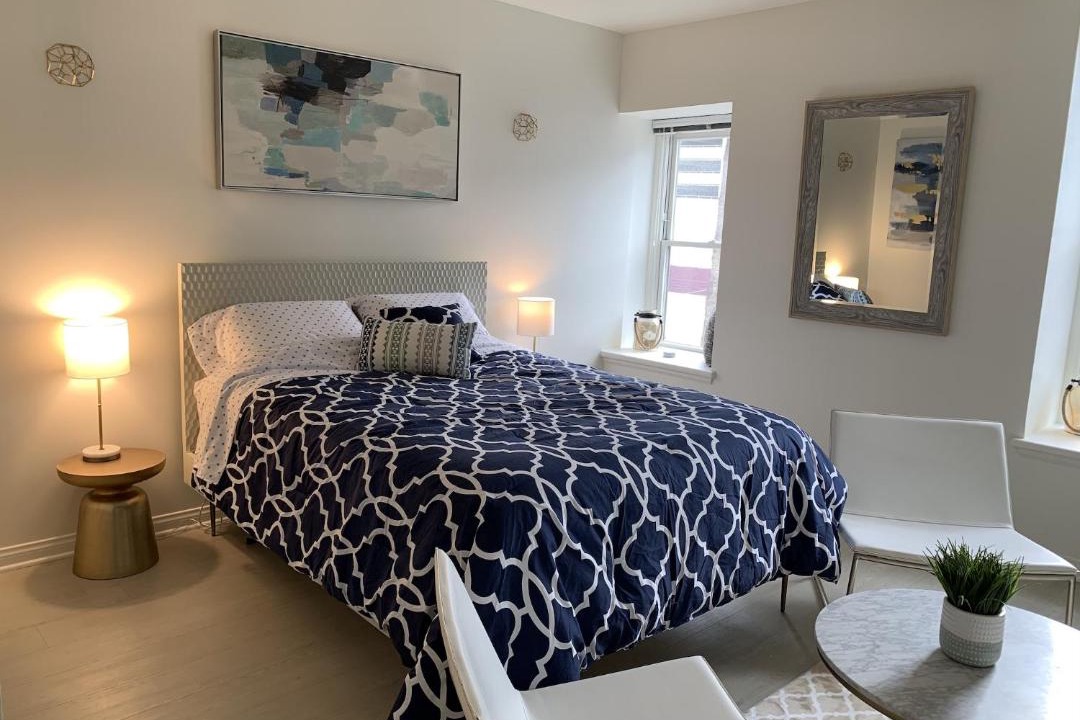 Photo of Bedroom in Downtown