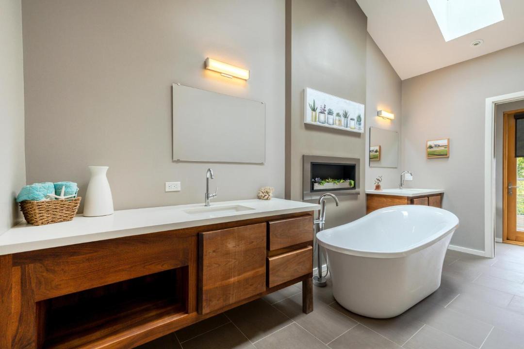 Photo of Bathroom in East Mesa