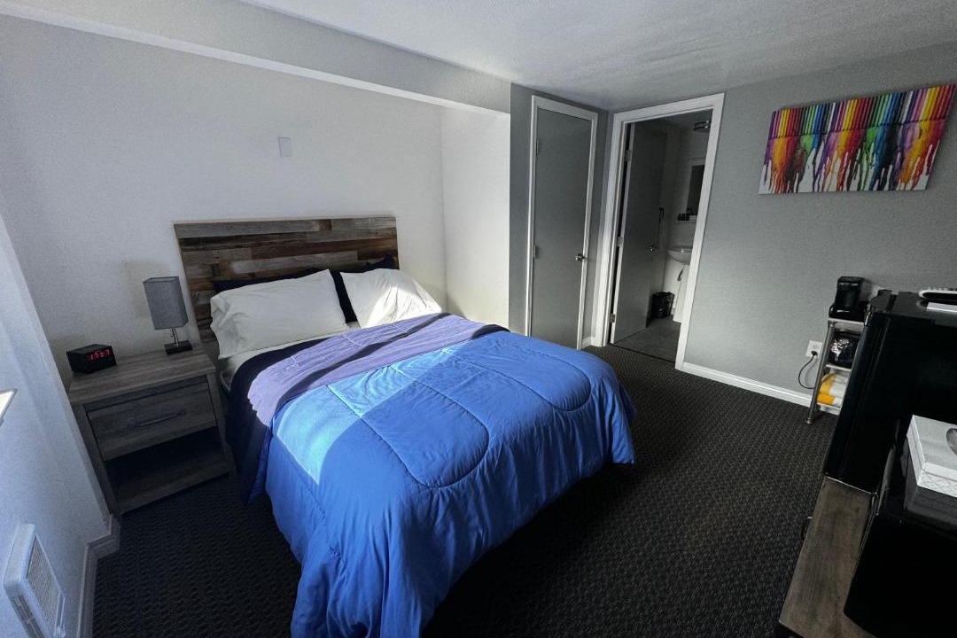 Photo of Bedroom in Guerneville
