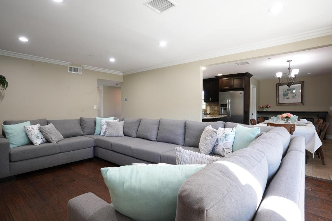 Photo of Livingroom in Hermosa Village