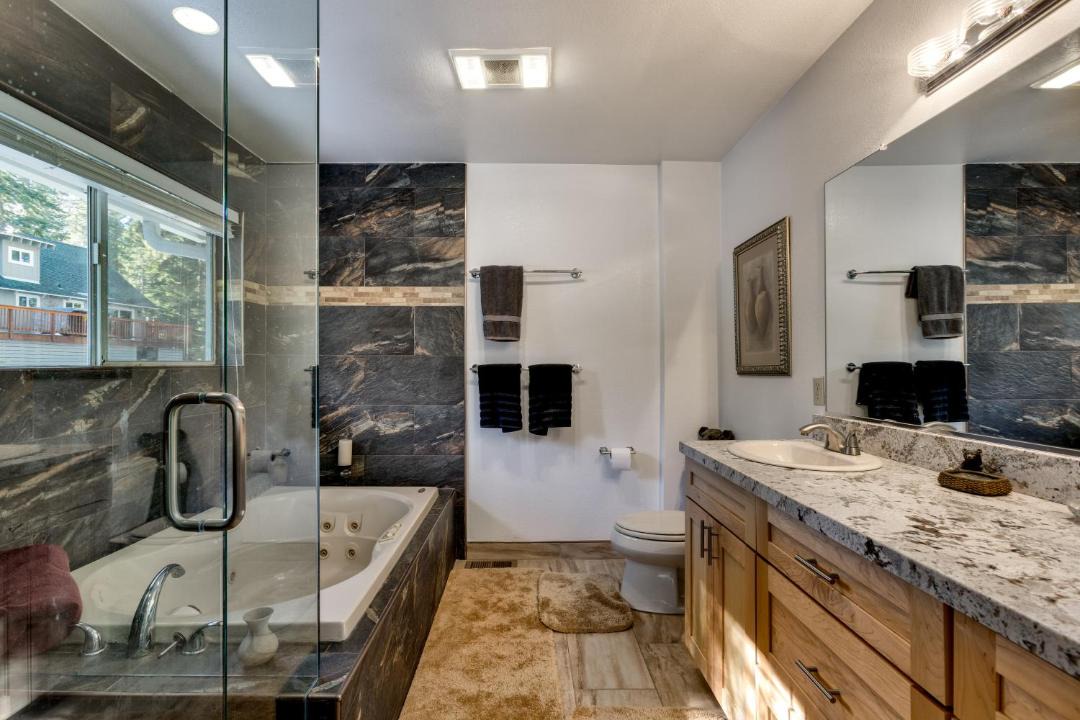 Photo of Bathroom in Montgomery Estates