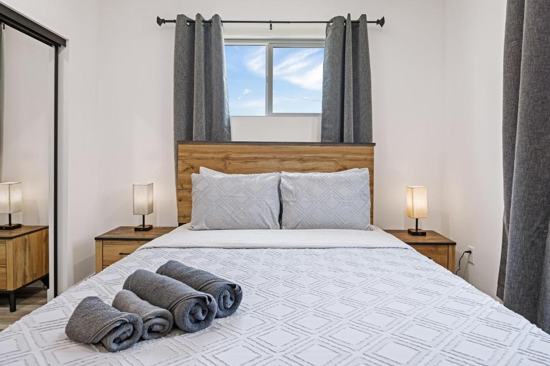 Photo of Bedroom in Wilshire