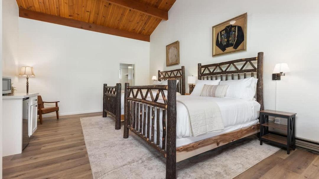 Photo of Bedroom in Springville