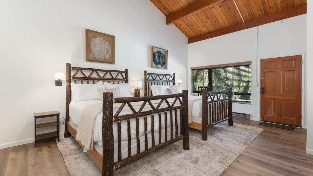 Photo of Bedroom in Springville