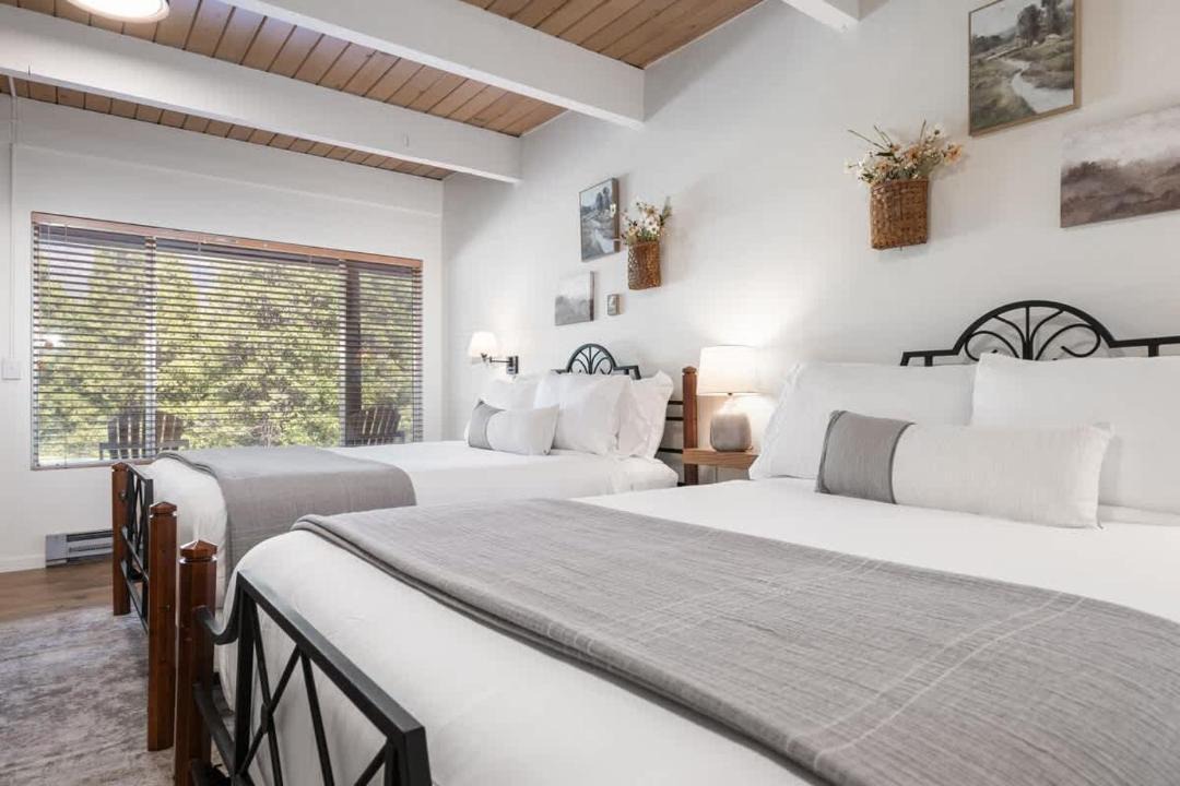Photo of Bedroom in Springville