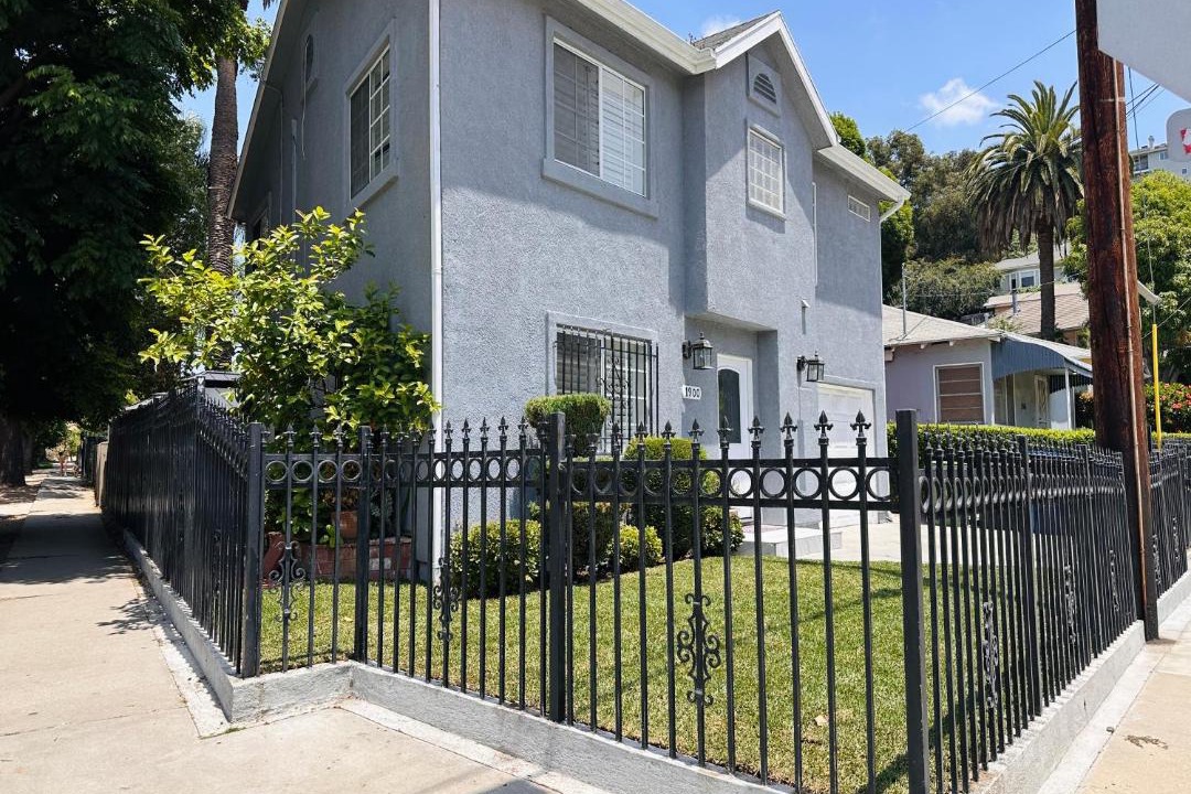 Photo of Others in Elysian Heights