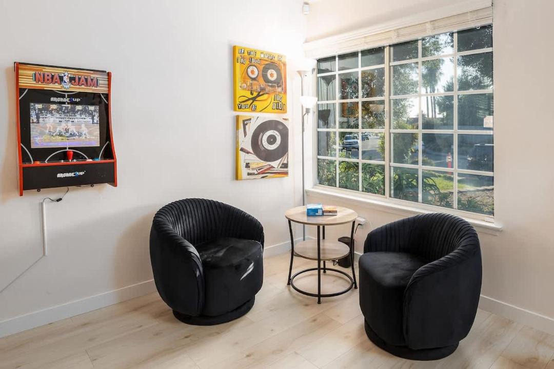 Photo of Livingroom in Rancho Bernardo