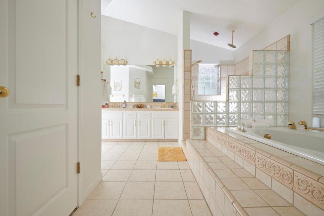 Photo of Bathroom in Oakhurst