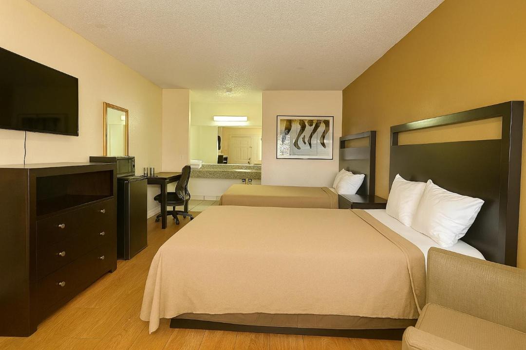 Photo of Bedroom in Azusa