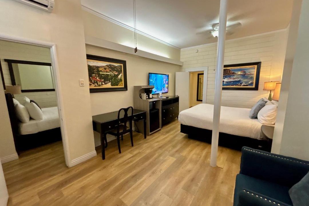 Photo of Bedroom in Avalon