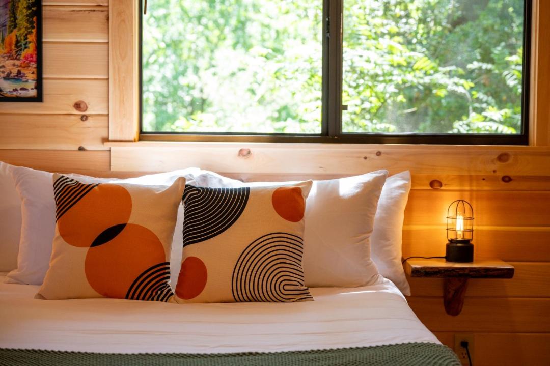 Photo of Bedroom in Hollister