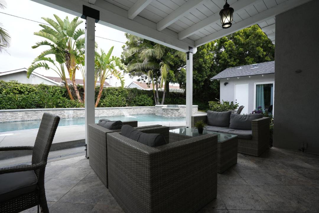 Photo of Patio Balcony in Orange