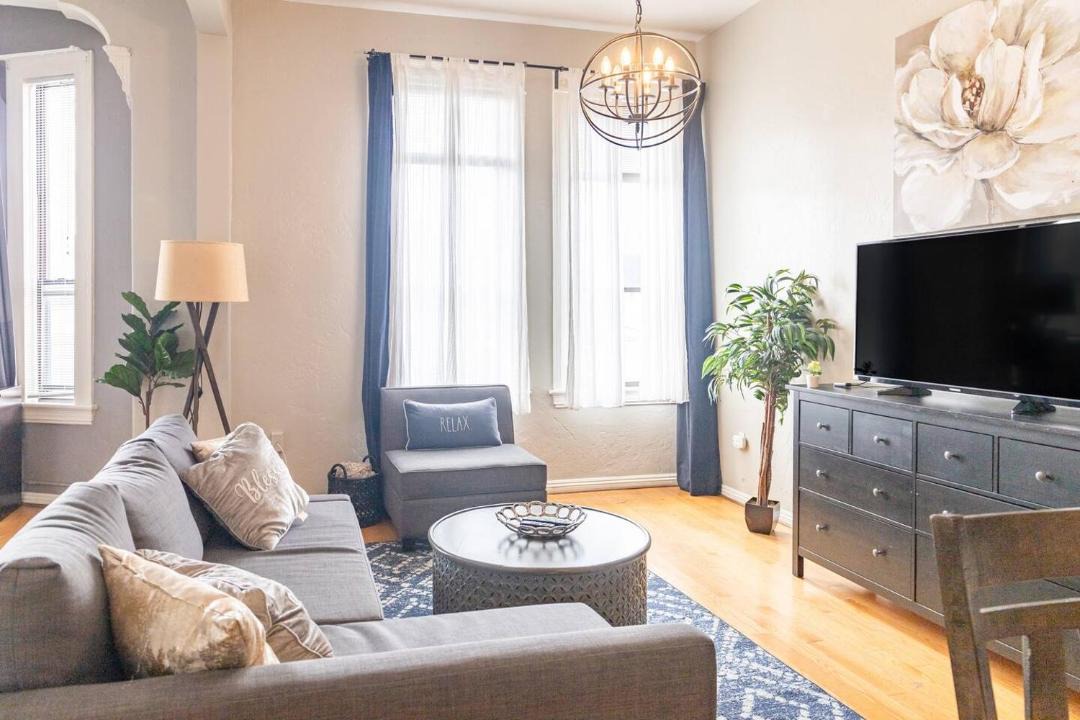 Photo of Livingroom in Gaslamp Quarter