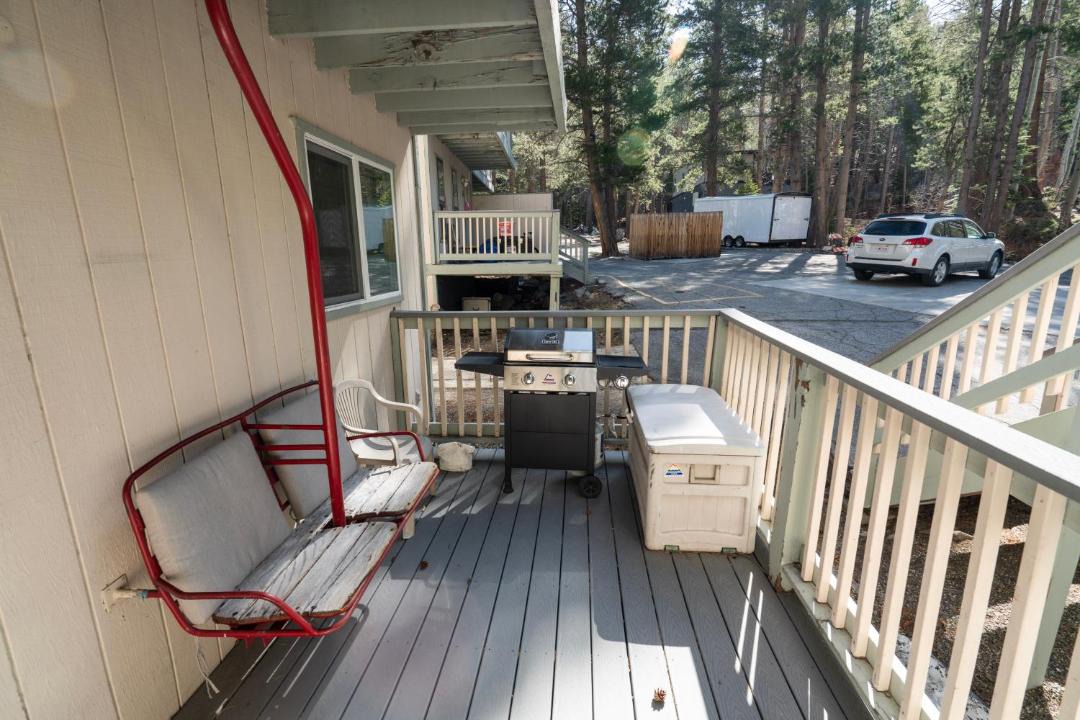 Photo of Patio Balcony in June Lake