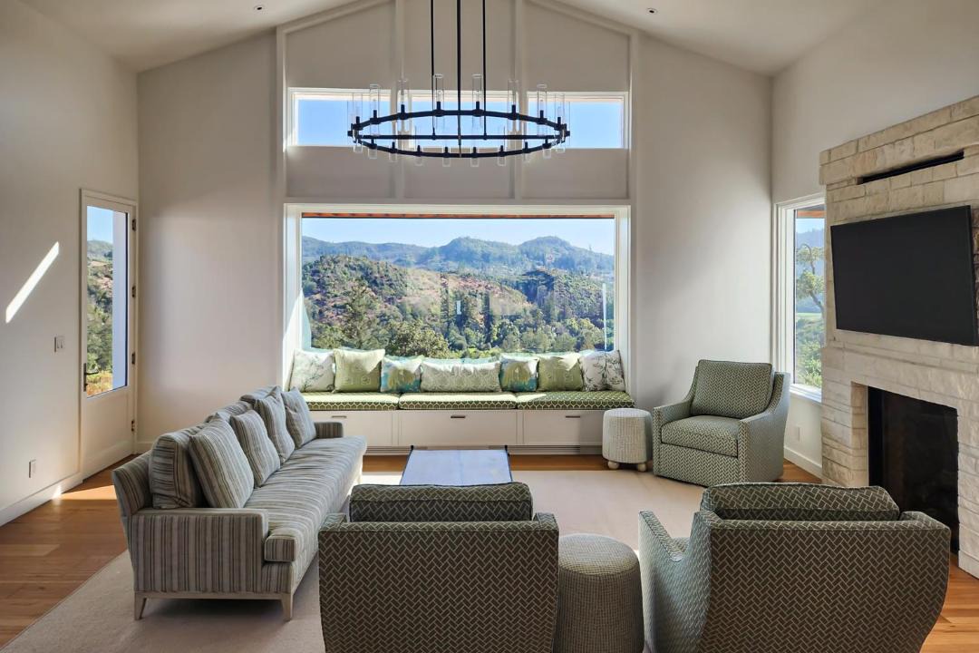 Photo of Livingroom in Calistoga