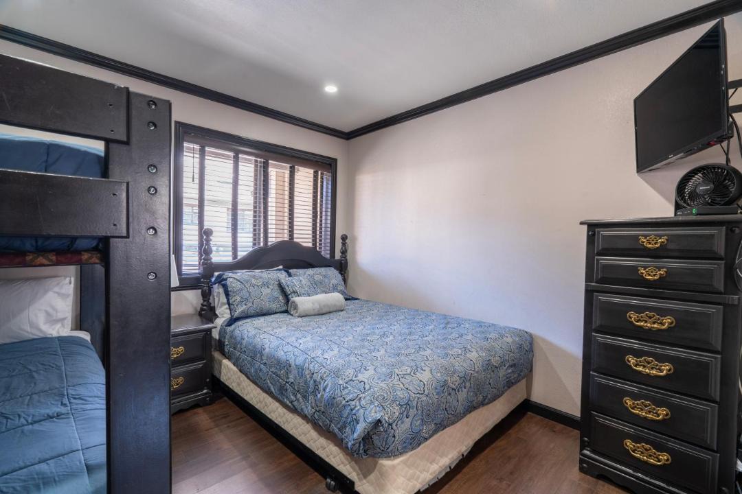 Photo of Bedroom in June Lake