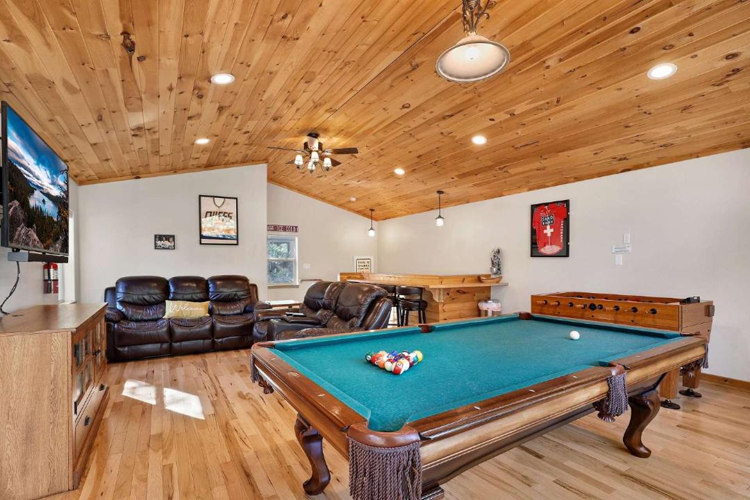 Photo of Livingroom in Christmas Valley